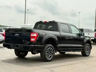 Ford F-150 2023 4x4 XL 4 puertas SuperCrew 5.5 pies SB
