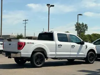Ford F-150 2021 4x4 XLT 4 puertas SuperCrew 6.5 pies. SB