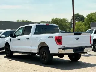 Ford F-150 2021 4x4 XLT 4 puertas SuperCrew 6.5 pies. SB