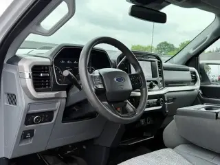 Ford F-150 2022 4x4 XLT 4 puertas SuperCrew 5.5 pies. SB