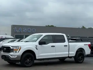 Ford F-150 2022 4x4 XLT 4 puertas SuperCrew 5.5 pies. SB