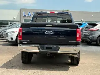 Ford F-150 2023 4x4 XLT 4 puertas SuperCrew 5.5 pies SB