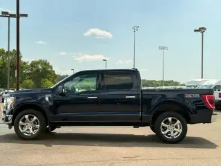 Ford F-150 2023 4x4 XLT 4 puertas SuperCrew 5.5 pies SB