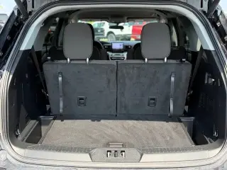 Ford Explorer 2024 AWD XLT SUV de 4 puertas