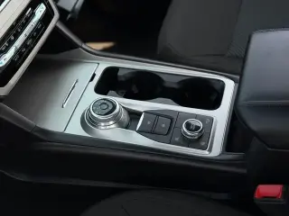 Ford Explorer 2024 AWD XLT SUV de 4 puertas