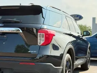Ford Explorer 2024 AWD XLT SUV de 4 puertas