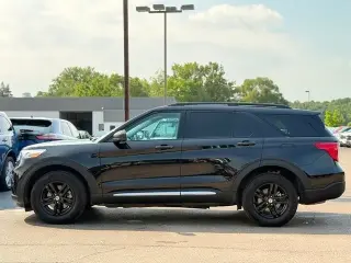 Ford Explorer 2024 AWD XLT SUV de 4 puertas