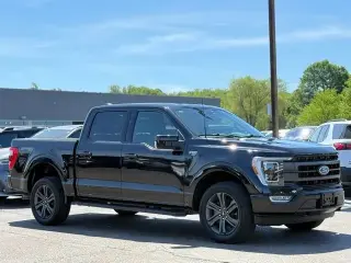 Ford F-150 2023 4x4 Lariat 4 puertas SuperCrew 6.5 pies. Caja corta