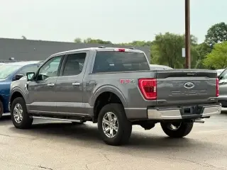 Ford F-150 2021 4x4 XLT 4 puertas SuperCrew 5.5 pies SB
