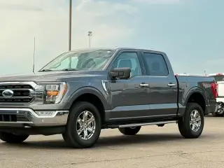 Ford F-150 2021 4x4 XLT 4 puertas SuperCrew 5.5 pies SB