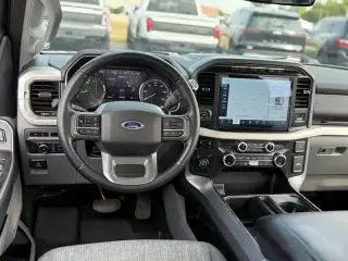 Ford F-150 2021 4x4 XLT 4 puertas SuperCrew 5.5 pies SB