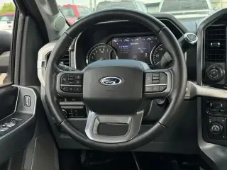 Ford F-150 2021 4x4 XLT 4 puertas SuperCrew 5.5 pies SB