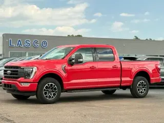 Ford F-150 2021 4x4 Lariat 4 puertas SuperCrew 6.5 pies. SB