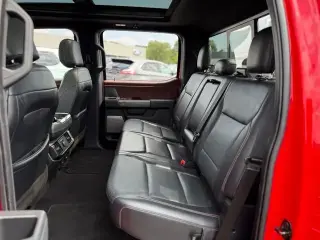 Ford F-150 2021 4x4 Lariat 4 puertas SuperCrew 6.5 pies. SB
