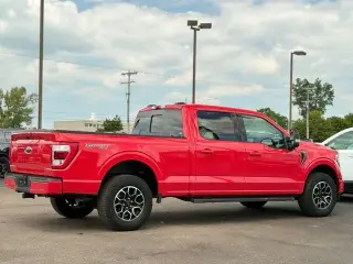 Ford F-150 2021 4x4 Lariat 4 puertas SuperCrew 6.5 pies. SB