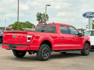 Ford F-150 2021 4x4 Lariat 4 puertas SuperCrew 6.5 pies. SB