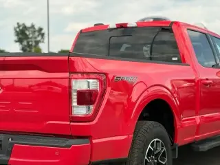 Ford F-150 2021 4x4 Lariat 4 puertas SuperCrew 6.5 pies. SB