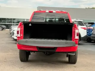 Ford F-150 2021 4x4 Lariat 4 puertas SuperCrew 6.5 pies. SB
