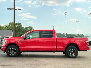 Ford F-150 2021 4x4 Lariat 4 puertas SuperCrew 6.5 pies. SB