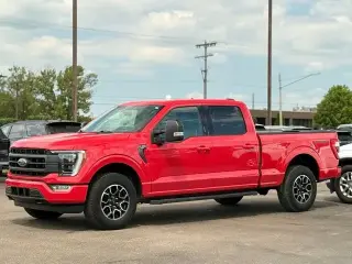 Ford F-150 2021 4x4 Lariat 4 puertas SuperCrew 6.5 pies. SB