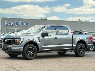 Ford F-150 2022 4x4 XLT 4 puertas SuperCrew 5.5 pies. Caja corta