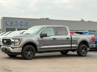 Ford F-150 2023 4x4 XLT 4 puertas SuperCrew 5.5 pies. SB