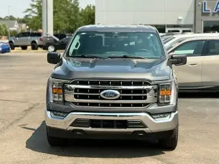 Ford F-150 2023 4x4 XLT 4 puertas SuperCrew 6.5 pies SB