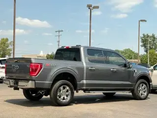 Ford F-150 2023 4x4 XLT 4 puertas SuperCrew 6.5 pies SB