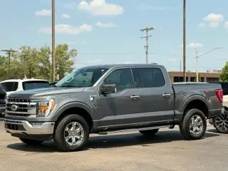 Ford F-150 2023 4x4 XLT 4 puertas SuperCrew 6.5 pies SB