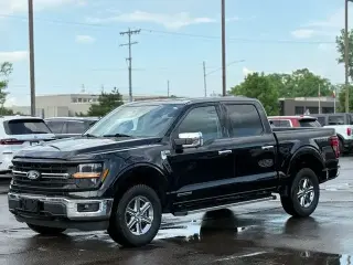 Ford F-150 2024 4x4 XLT 4 puertas SuperCrew 6.5 pies. SB