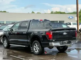 Ford F-150 2024 4x4 XLT 4 puertas SuperCrew 6.5 pies. SB