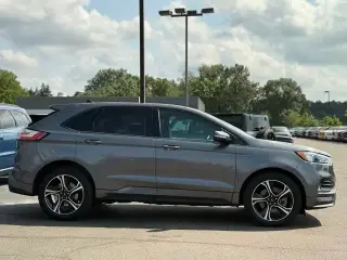 Ford Edge 2023 AWD ST 4 puertas Crossover
