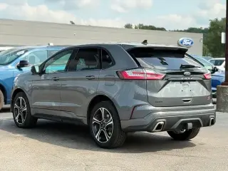 Ford Edge 2023 AWD ST 4 puertas Crossover