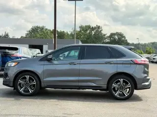 Ford Edge 2023 AWD ST 4 puertas Crossover