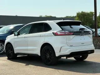 Ford Edge 2023 AWD SEL 4 puertas Crossover