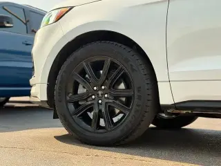 Ford Edge 2023 AWD SEL 4 puertas Crossover