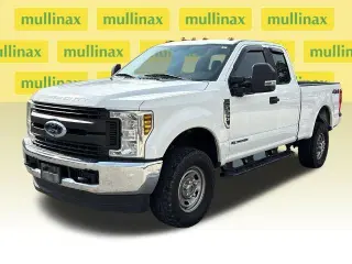 Ford F-350 Super Duty 2019 4x4 XL 4 puertas SuperCab 2.06 m (6.8 pies) SB SRW Pickup