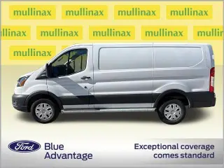 Ford Transit 2025 250 3 puertas LWB Techo Bajo Furgón de Carga