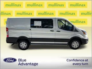 Ford Transit 2025 250 3 puertas LWB Techo Bajo Furgón de Carga