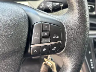 Ford Transit 2025 250 3 puertas SWB Techo Bajo Furgón de Carga