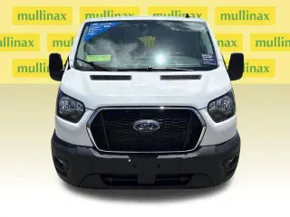 Ford Transit 2025 250 3 puertas SWB Techo Bajo Furgón de Carga
