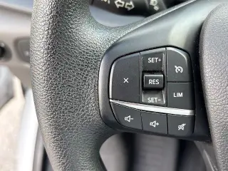 Ford Transit 2025 250 3 puertas SWB Techo Bajo Furgón de Carga