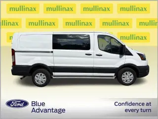 Ford Transit 2025 250 3 puertas SWB Techo Bajo Furgón de Carga