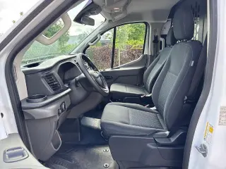 Ford Transit 2025 250 3 puertas SWB Techo Bajo Furgón de Carga