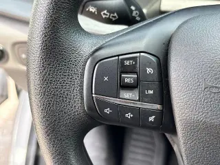 Ford Transit 2025 250 3 puertas SWB Techo bajo Furgón de carga