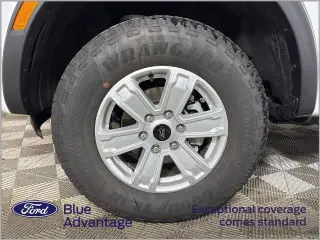 Ford Ranger 2025 4x2 XL 4 puertas SuperCrew con caja de 5.0 pies