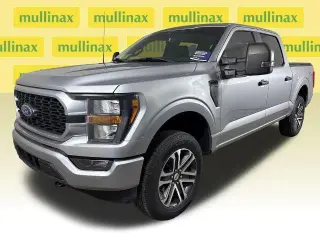 Ford F-150 2023 4x4 XL 4 puertas SuperCrew 5.5 pies. SB