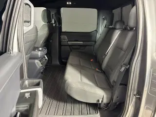 Ford F-150 2024 4x4 XLT 4 puertas SuperCrew 5.5 pies. Caja corta