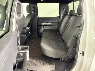 Ford F-150 2023 4x4 XL 4 puertas SuperCrew 5.5 pies SB