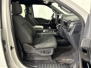 Ford F-150 2023 4x4 XL 4 puertas SuperCrew 5.5 pies SB